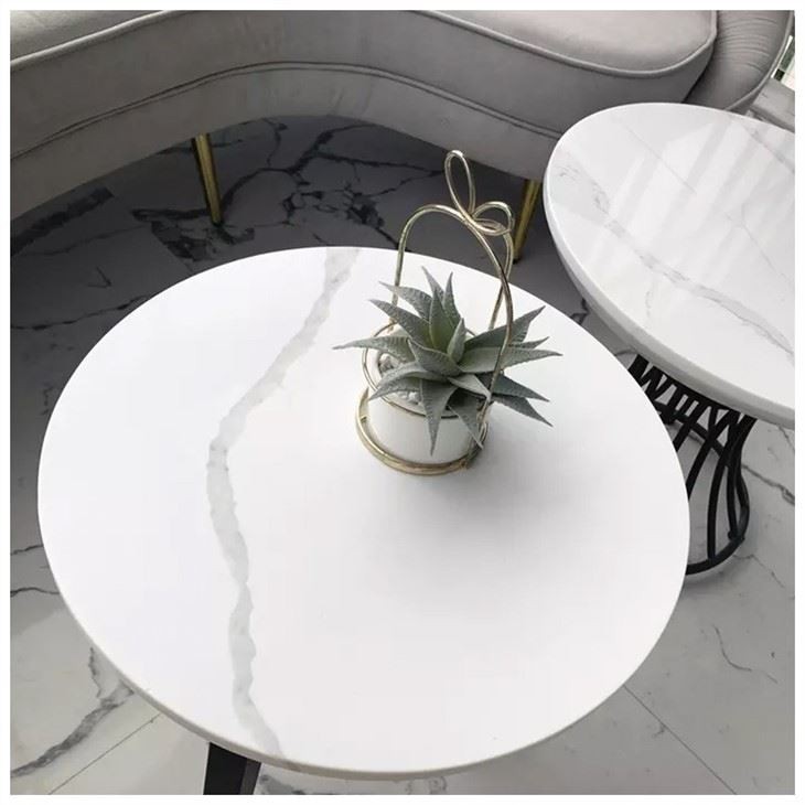 Calacatta Nuovo Quartz Tables