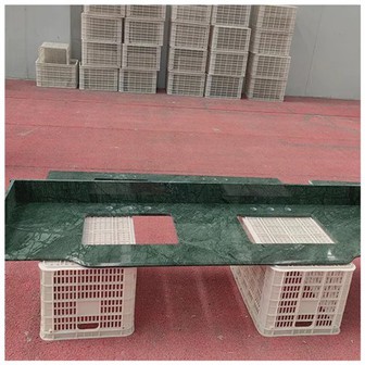 Taulells de tocador de marbre Verde Guatemala